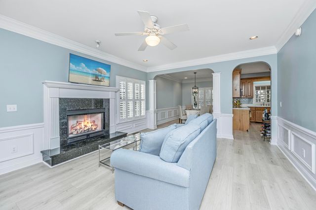 1984 N Creek Drive, Mount Pleasant, SC 29466