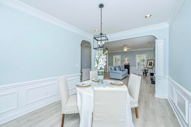 1984 N Creek Drive, Mount Pleasant, SC 29466