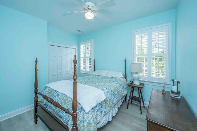 1984 N Creek Drive, Mount Pleasant, SC 29466