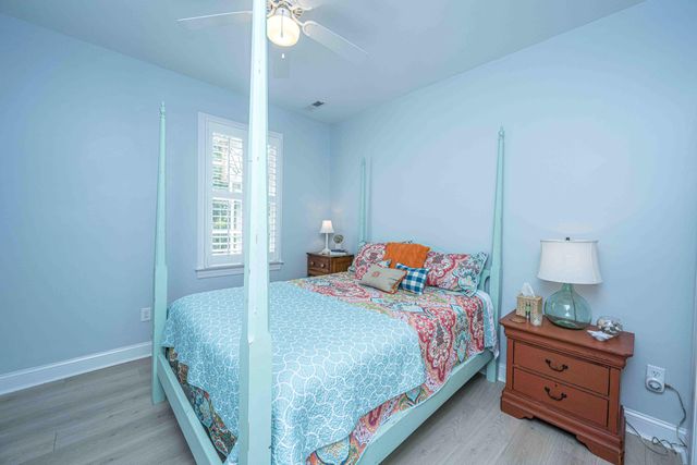 1984 N Creek Drive, Mount Pleasant, SC 29466