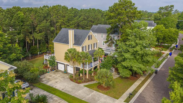 1984 N Creek Drive, Mount Pleasant, SC 29466