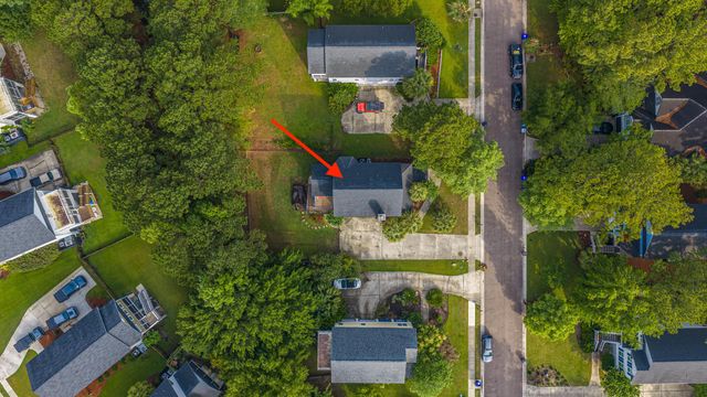 1984 N Creek Drive, Mount Pleasant, SC 29466