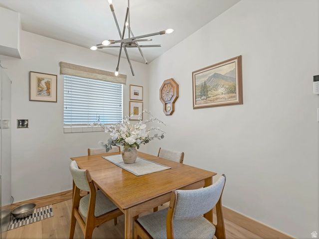 3371 E LARCHMONT DR, Salt Lake City, UT 84109