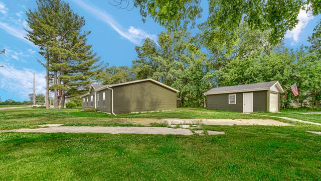 11983 N 330 E, Demotte, IN 46310