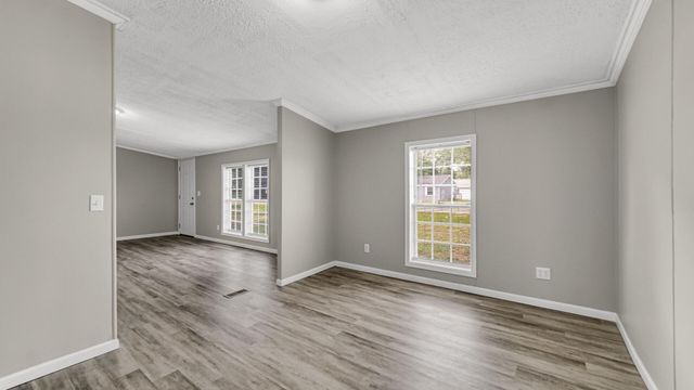 11983 N 330 E, Demotte, IN 46310