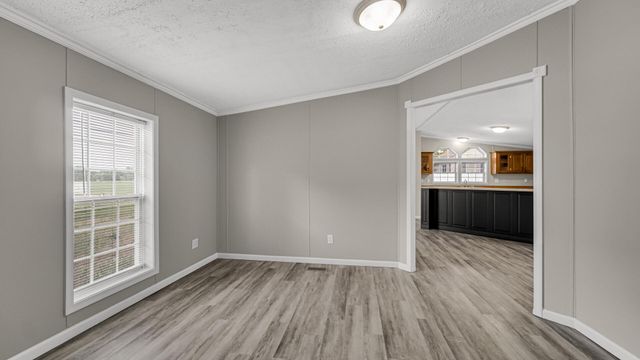 11983 N 330 E, Demotte, IN 46310