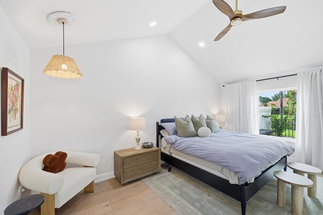 2860 Cuyahoga Lane, West Palm Beach, FL 33409