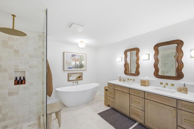 2860 Cuyahoga Lane, West Palm Beach, FL 33409