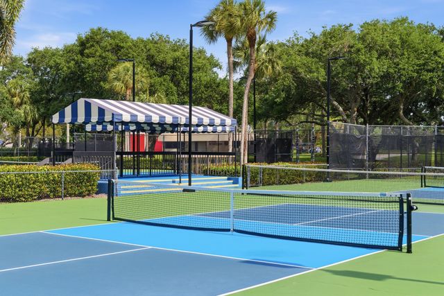 2860 Cuyahoga Lane, West Palm Beach, FL 33409