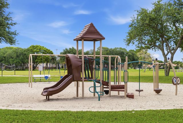 2860 Cuyahoga Lane, West Palm Beach, FL 33409