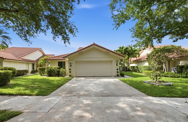 2860 Cuyahoga Lane, West Palm Beach, FL 33409