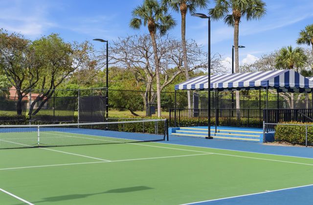 2860 Cuyahoga Lane, West Palm Beach, FL 33409