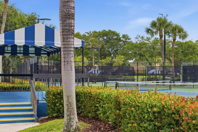 2860 Cuyahoga Lane, West Palm Beach, FL 33409