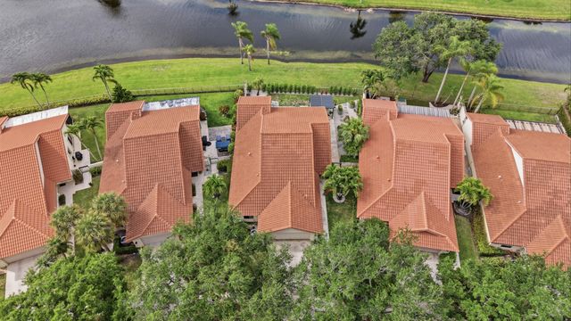 2860 Cuyahoga Lane, West Palm Beach, FL 33409