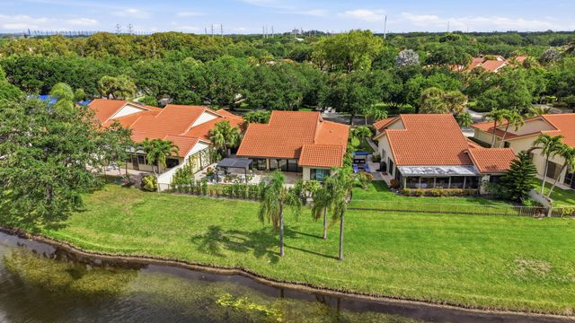 2860 Cuyahoga Lane, West Palm Beach, FL 33409