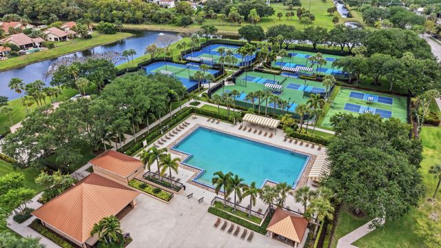 2860 Cuyahoga Lane, West Palm Beach, FL 33409