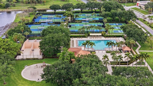 2860 Cuyahoga Lane, West Palm Beach, FL 33409