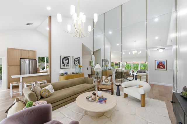 2860 Cuyahoga Lane, West Palm Beach, FL 33409