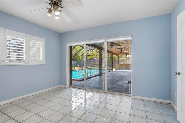 8495 SW 160th St, Palmetto Bay, FL 33157