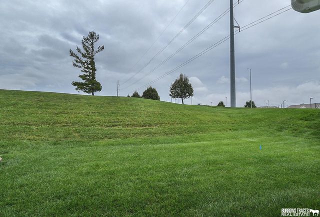 8446 S Tularosa Court, Lincoln, NE 68516