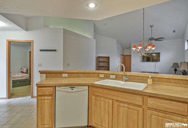 8446 S Tularosa Court, Lincoln, NE 68516