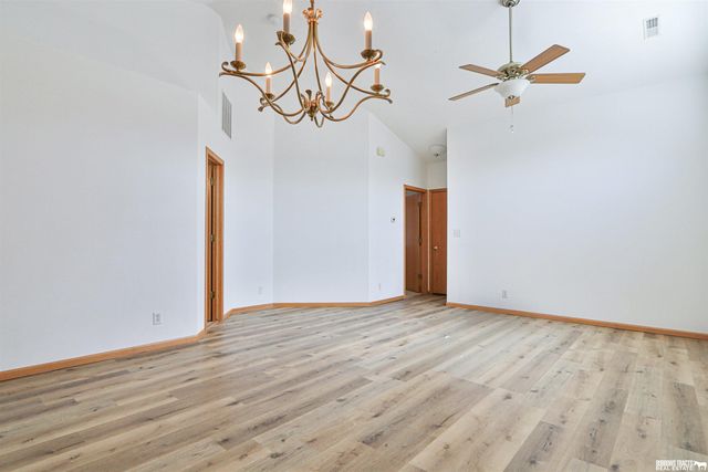 8446 S Tularosa Court, Lincoln, NE 68516