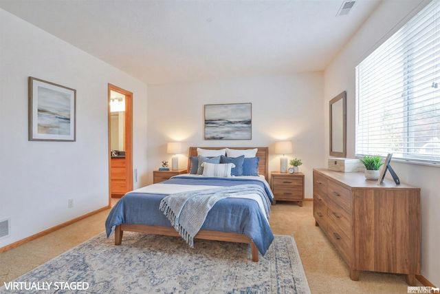 8446 S Tularosa Court, Lincoln, NE 68516