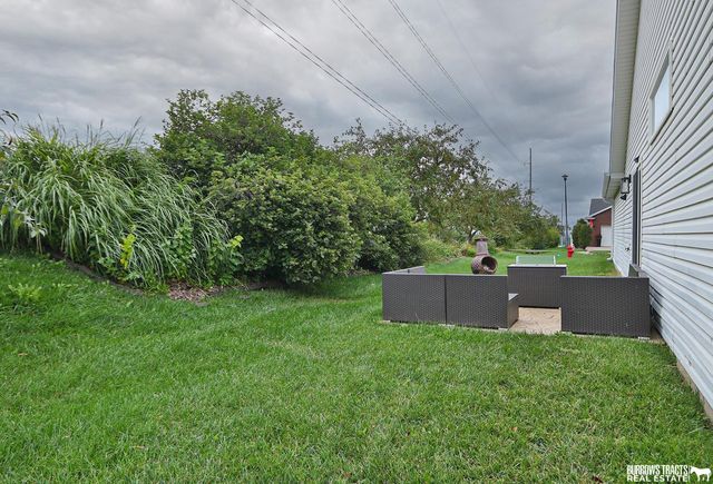 8446 S Tularosa Court, Lincoln, NE 68516