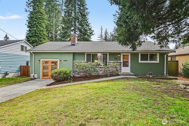 819 NE 180th Street, Shoreline, WA 98155