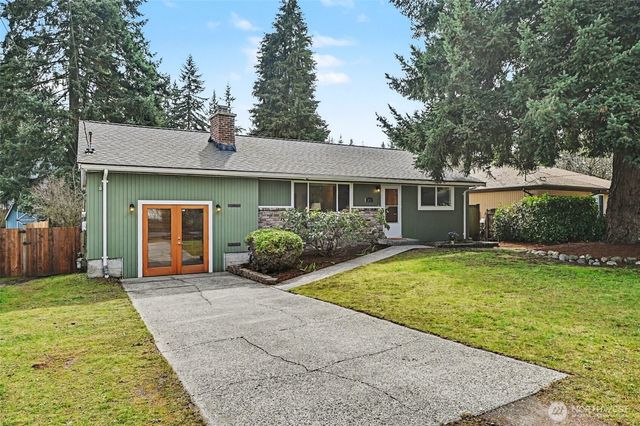 819 NE 180th Street, Shoreline, WA 98155