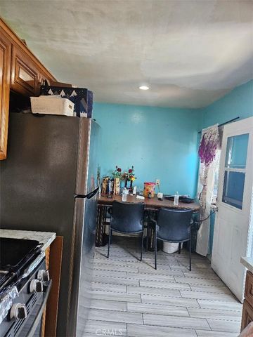 803 E 107th, Los Angeles, CA 90002