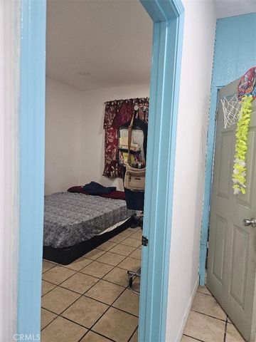 803 E 107th, Los Angeles, CA 90002