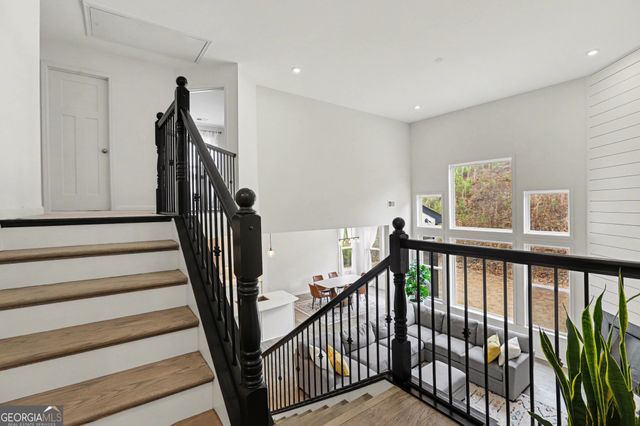 8135 Brewton Bend, Ball Ground, GA 30107