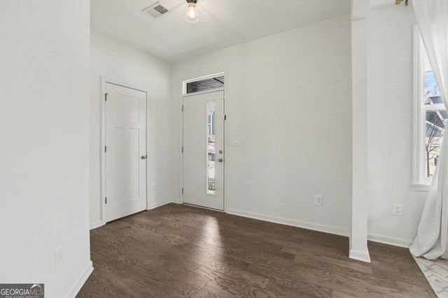 8135 Brewton Bend, Ball Ground, GA 30107