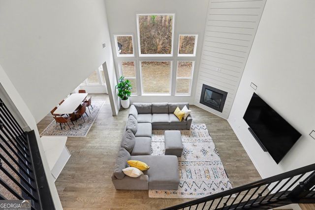 8135 Brewton Bend, Ball Ground, GA 30107