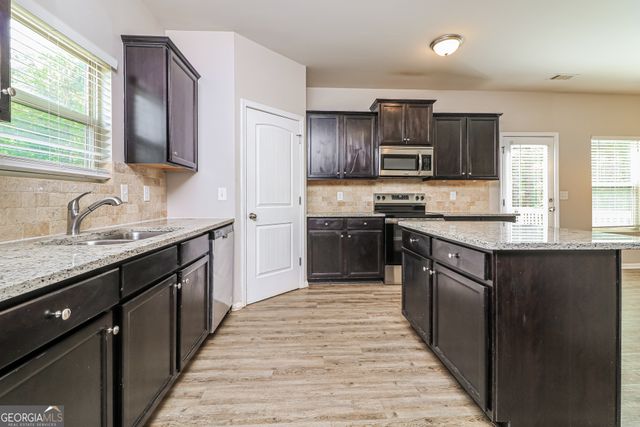 403 Westridge Circle, Dallas, GA 30132
