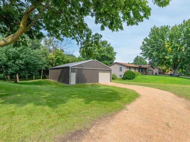 1760 Mount Hope Road, Carver, MN 55315