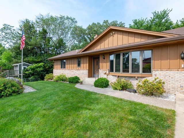 1760 Mount Hope Road, Carver, MN 55315