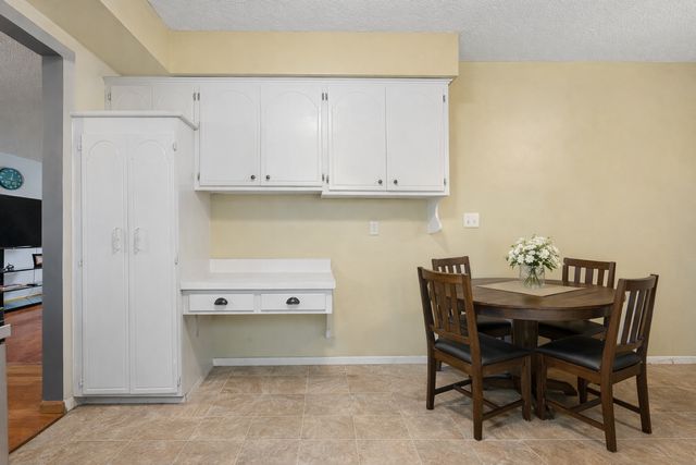 7808 Shingle Creek Drive, Brooklyn Park, MN 55443