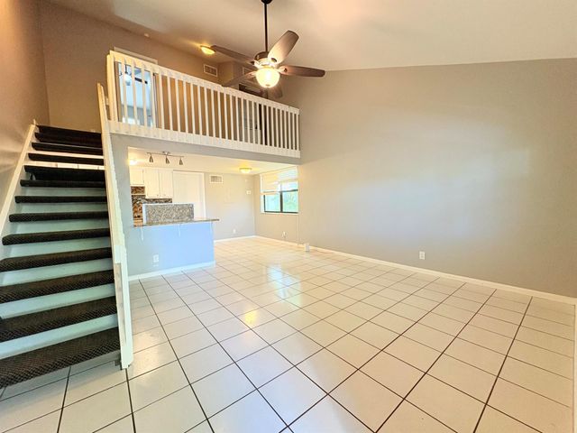 1455 Holly Heights Drive 22, Fort Lauderdale, FL 33304
