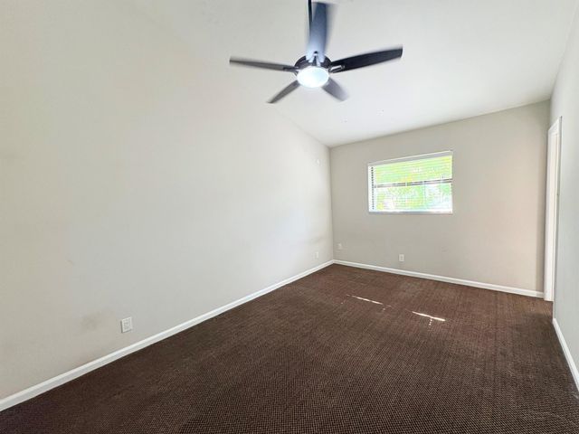 1455 Holly Heights Drive 22, Fort Lauderdale, FL 33304