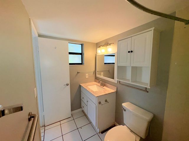 1455 Holly Heights Drive 22, Fort Lauderdale, FL 33304