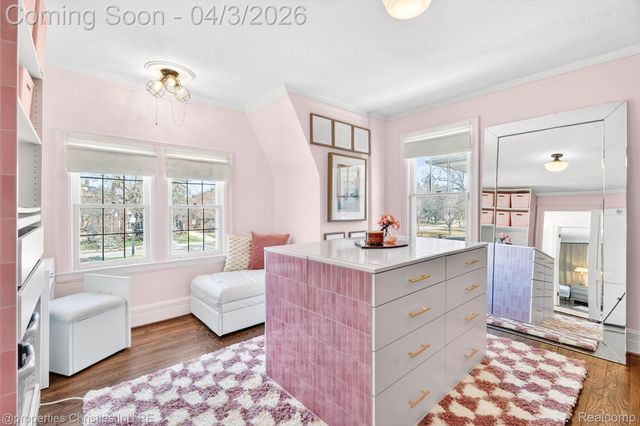 1675 Chicago Boulevard, Detroit, MI 48206