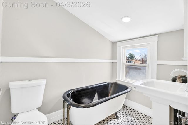 1675 Chicago Boulevard, Detroit, MI 48206