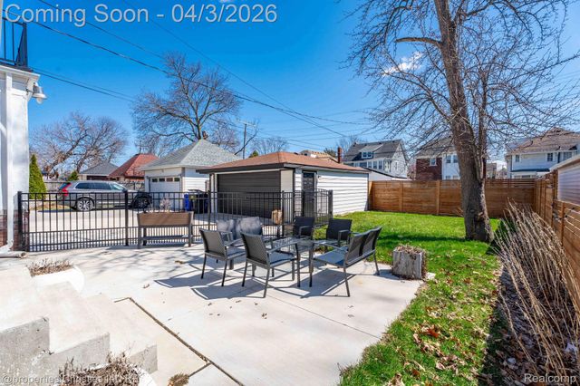 1675 Chicago Boulevard, Detroit, MI 48206