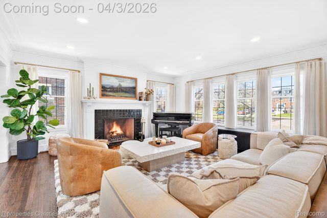 1675 Chicago Boulevard, Detroit, MI 48206