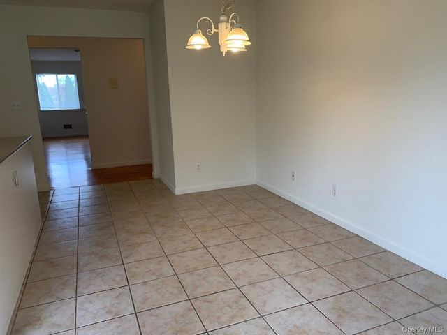 25 College Avenue 311, Nanuet, NY 10954