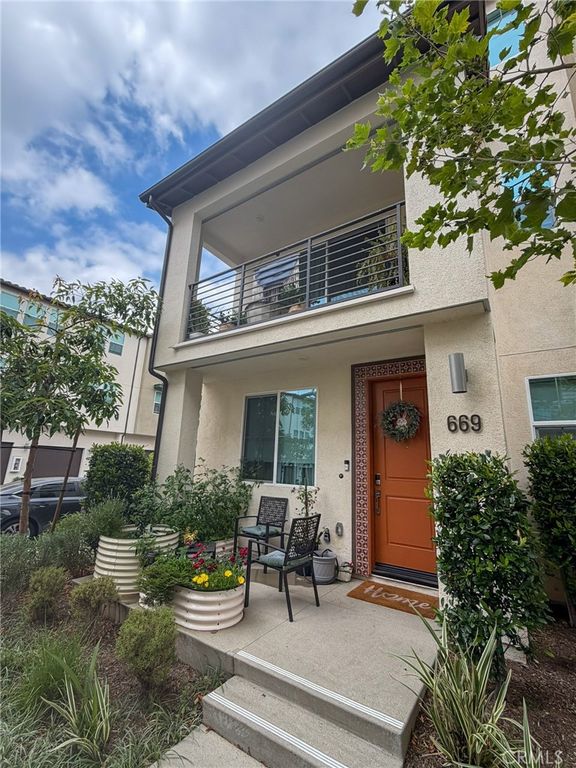 669 Calamansi, Covina, CA 91723