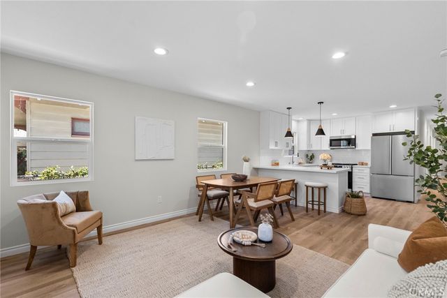 1745 W 39th Street, Los Angeles, CA 90062