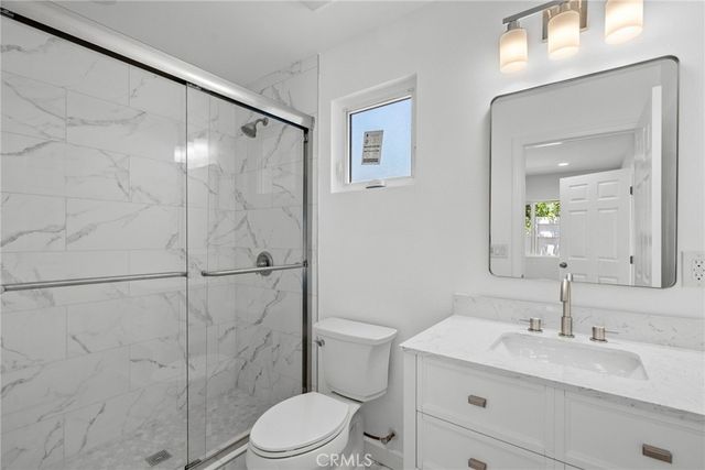 1745 W 39th Street, Los Angeles, CA 90062